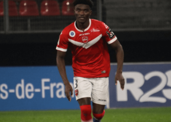 Le Racing intéressé par un jeune défenseur rennais