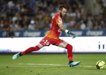 Alexandre Oukidja prolonge avec Metz