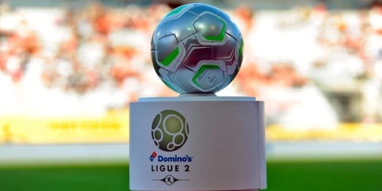 L'assemblée générale de la Ligue a voté le passage de la Ligue 2 à 22 clubs.