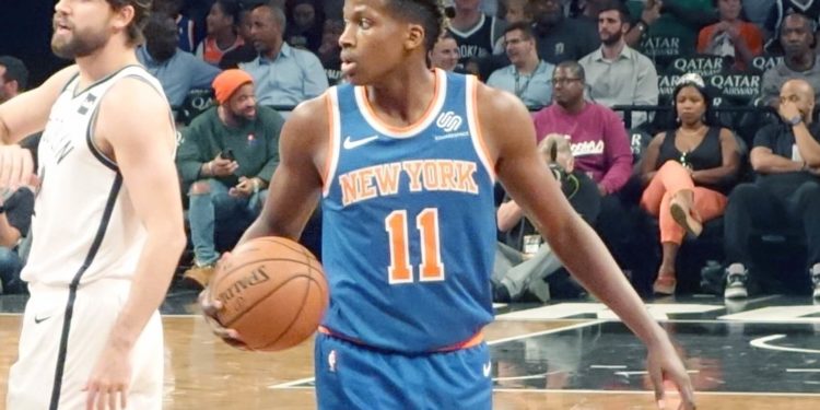 SIG : un maillot de Frank Ntilikina mis aux enchères