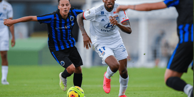 Lyon explose Port-Valais pour son premier match amical