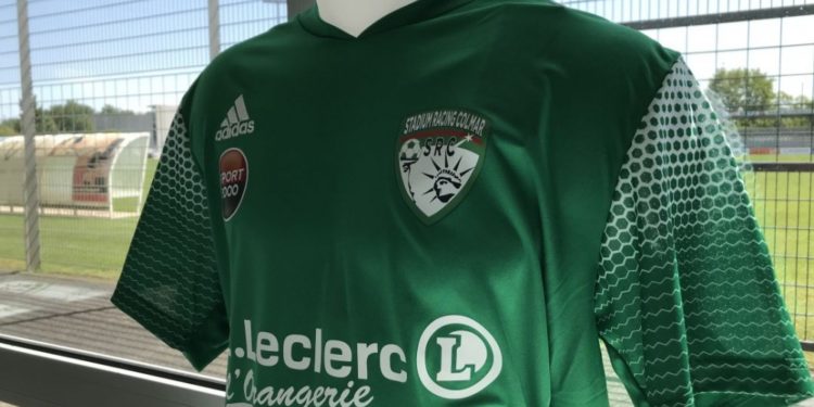 Découvrez le nouveau maillot du SR Colmar