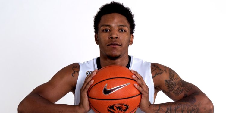 SIG : West Clark repart, une nouvelle blessure et match reporté face à Gries