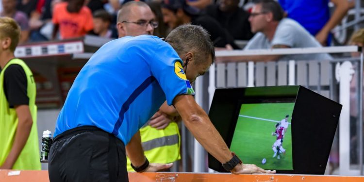 Deux penalties pour le prix d’un !