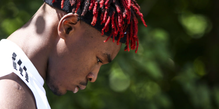 Mohamed Simakan parti pour rester ?