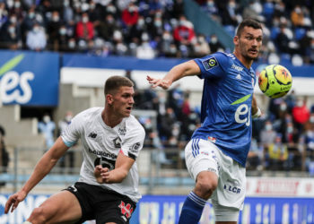 Le Racing s’incline encore…