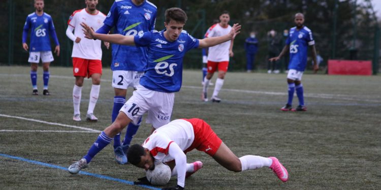 Un carton pour la réserve en guise de première
