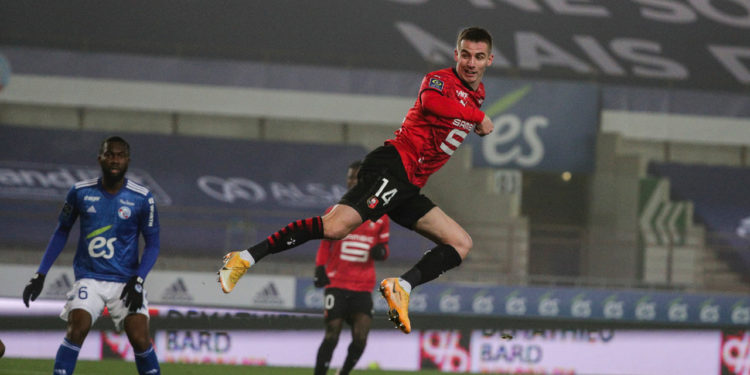 À dix le Racing tient le nul !