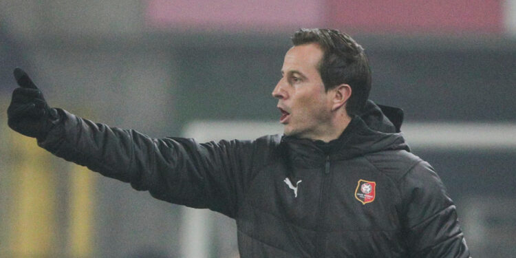 À dix le Racing tient le nul !