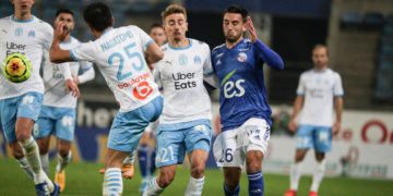 Nîmes s&rsquo;incline face à l&rsquo;OM en ouverture de la 13ème journée