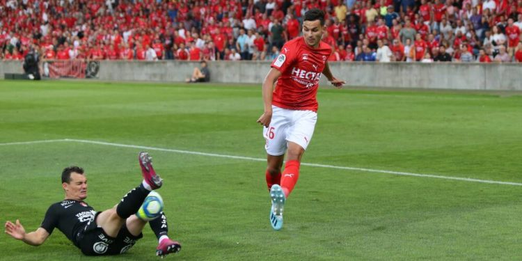 Florian Miguel suspendu face au Racing