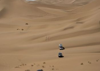 Dakar : première étape compliquée pour Sébastien Loeb