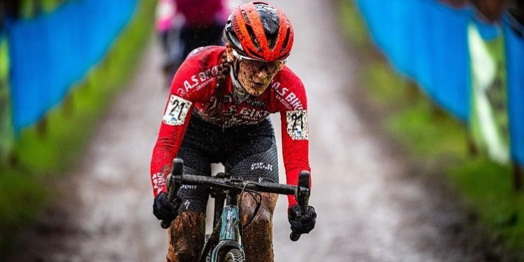 Cyclo-cross : l’Alsacienne Perrine Clauzel termine dans le top 15 à Mol