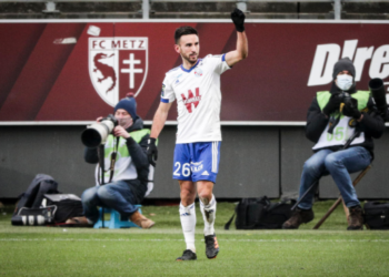 Premier doublé pour Adrien Thomasson