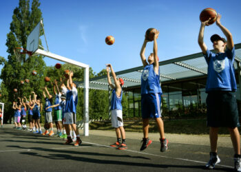 À la découverte de la colonie de vacances sur le thème basket