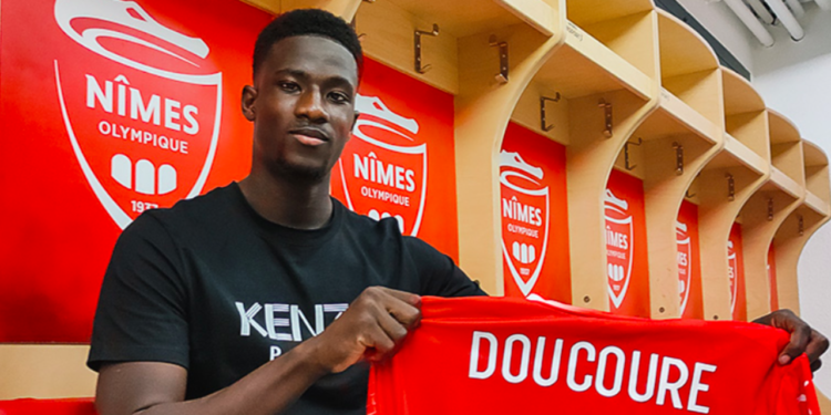 Mahamadou Doucouré passe pro à Nîmes
