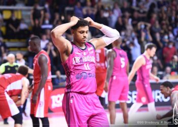 La SIG chute d’entrée !