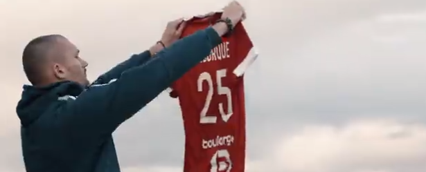 Le Racing présente son maillot Third !