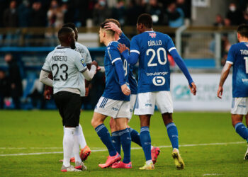 Julien Stéphan : « Tout le monde est derrière lui » !