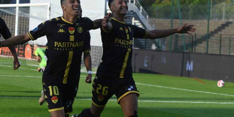 La superbe frappe de Hicham Benkaid