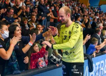 Handball. VidĂ©o đ„. Le double arrĂȘt magistral de Julien Meyer