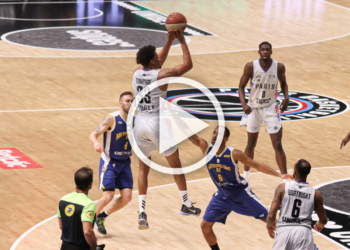 Vidéo. Axel Toupane survolté pour son retour avec Paris Basket