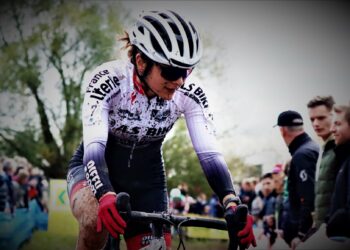 Cyclo-cross : L’argent frustrant pour Hélène Clauzel au championnat de France