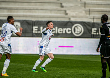 🎥 Julien Stéphan « On a bien contrôlé le match ! »