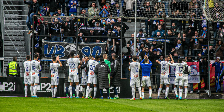 🎥 Julien Stéphan « On a bien contrôlé le match ! »