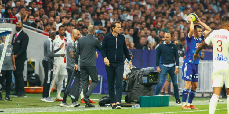 Peter Bosz ne comprend pas la programmation face au Racing