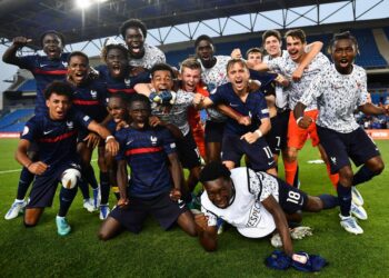 Les U17 français filent en finale !