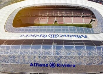 Carton rouge aux supporters niçois