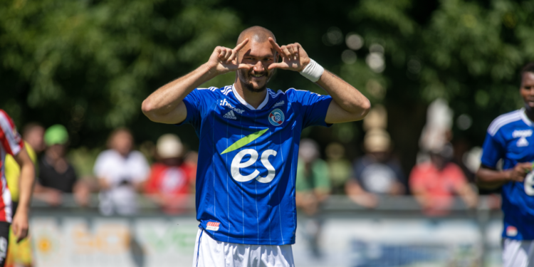 Le Racing tient tête à Brentford en amical