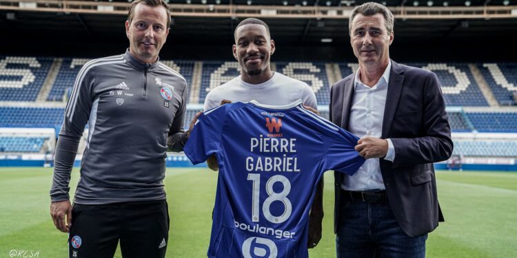 OFFICIEL : Ronaël Pierre-Gabriel prêté au Racing