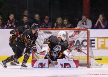 La marche était trop haute pour les Scorpions !