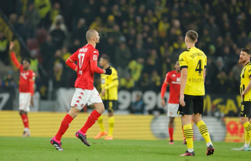Premières minutes pour Ludovic Ajorque