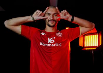 Ludovic Ajorque passeur et buteur !