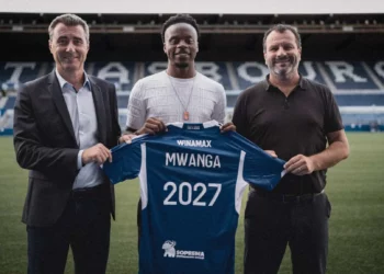 Junior Mwanga et Dilane Bakwa sont officiellement Strasbourgeois