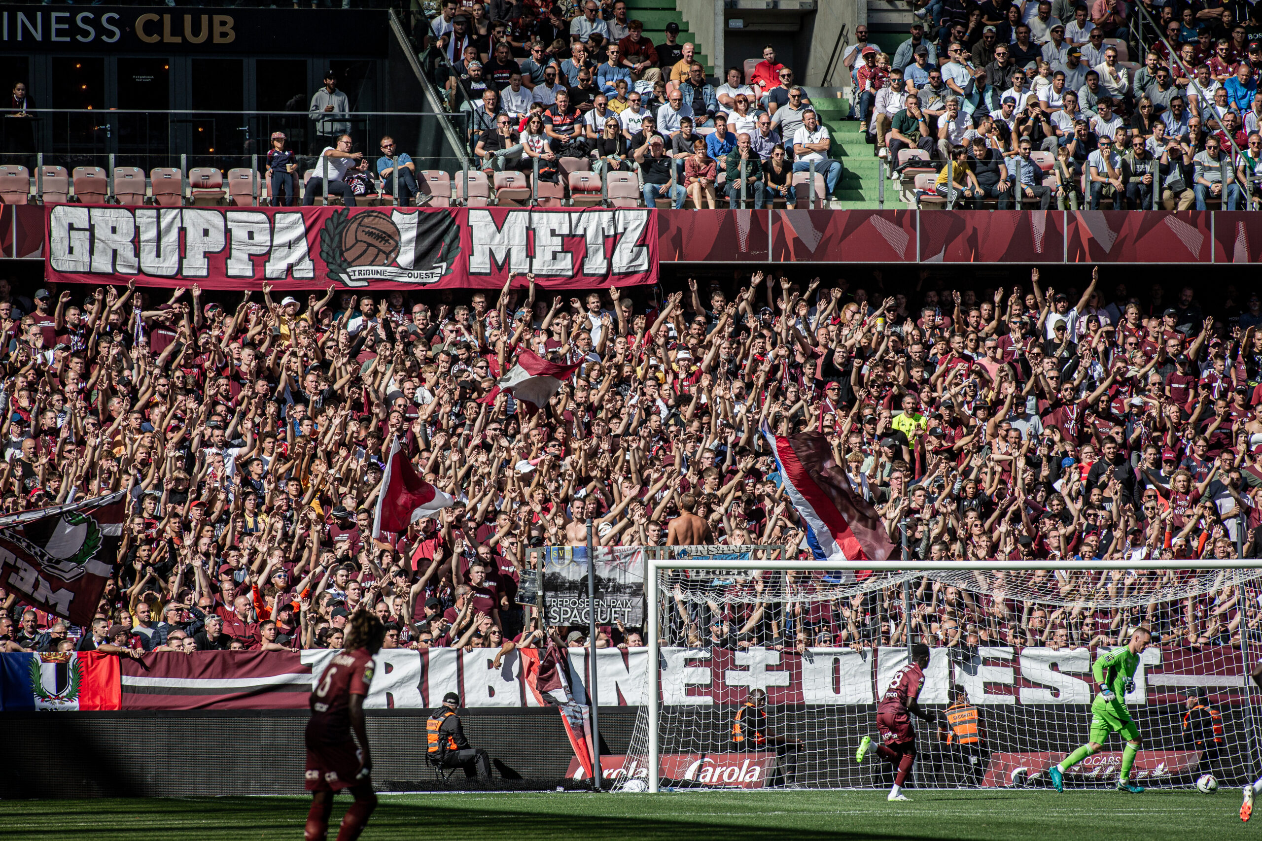Les ultras du FC Metz replacés et bien présents face à Strasbourg