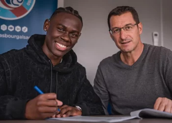 Aboubacar Ali signe son premier contrat professionnel !