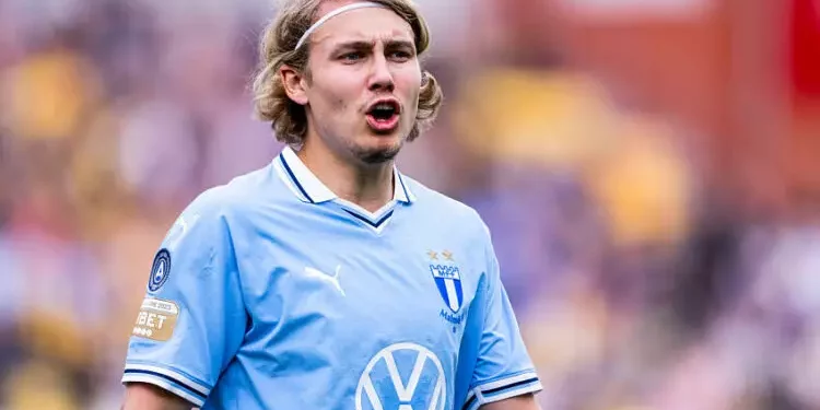 Un crack Suédois va signer