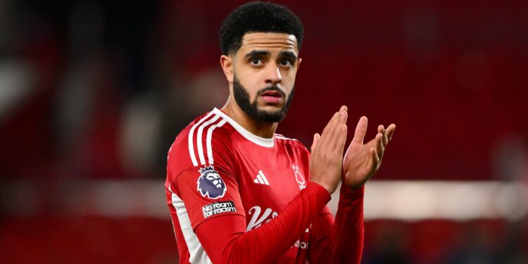 Andrew Omobamidele arrive à Strasbourg