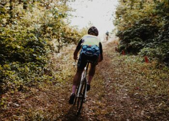 Acheter ou vendre un vélo en toute sérénité : le guide indispensable pour les adeptes de sport