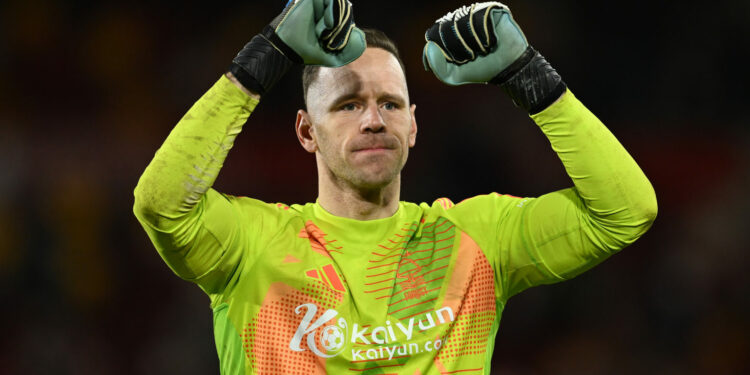 Matz Sels envoie Nottingham en demi-finale de FA Cup !