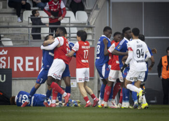 Diego Moreira voit rouge !