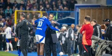 Ce que craint Liam Rosenior pour ne pas finir dans le TOP 6 !