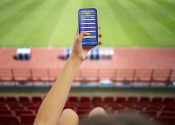 Où est-il plus rentable de parier — sur l’application mobile ou sur la version mobile du site web ?