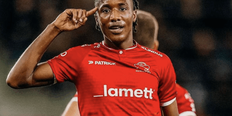 Qui est Pape Demba Diop, le milieu pisté par le Racing ?