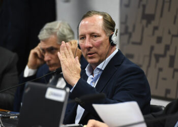 L’OL change de présidence en pleine incertitude