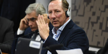 L’OL change de présidence en pleine incertitude